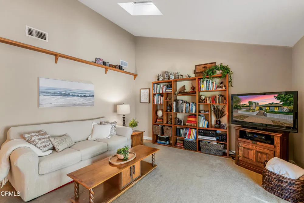 2239 Adrian Street Newbury Park, CA 91320