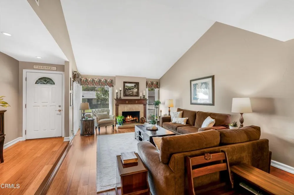 2239 Adrian Street Newbury Park, CA 91320