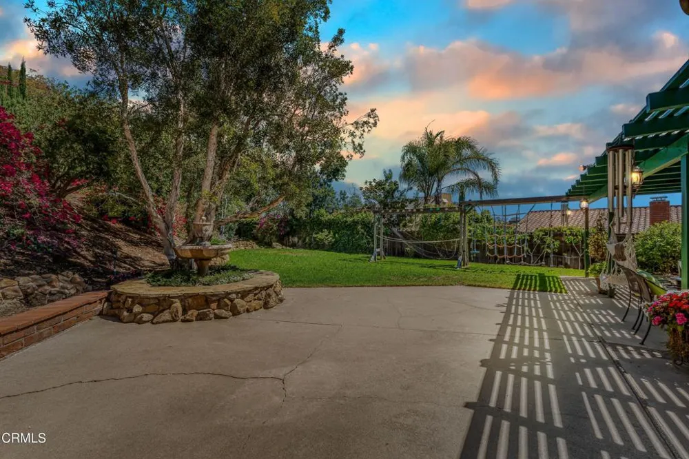 2239 Adrian Street Newbury Park, CA 91320