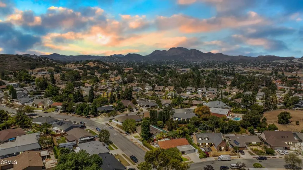 2239 Adrian Street Newbury Park, CA 91320