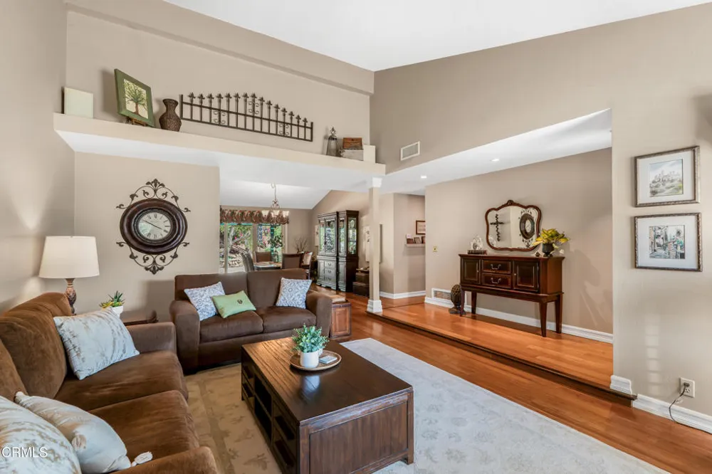 2239 Adrian Street Newbury Park, CA 91320