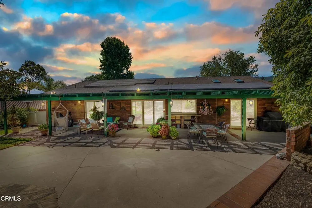 2239 Adrian Street Newbury Park, CA 91320