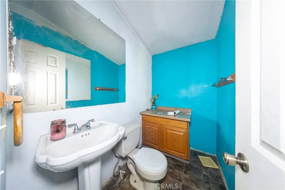 2833 White Fox Pinon Hills, CA 92372