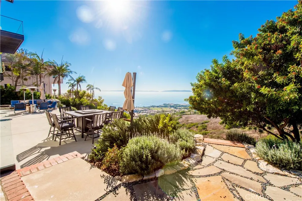 31311 Marne Drive Rancho Palos Verdes, CA 90275