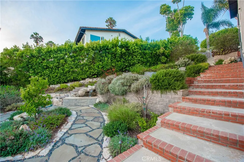 31311 Marne Drive Rancho Palos Verdes, CA 90275