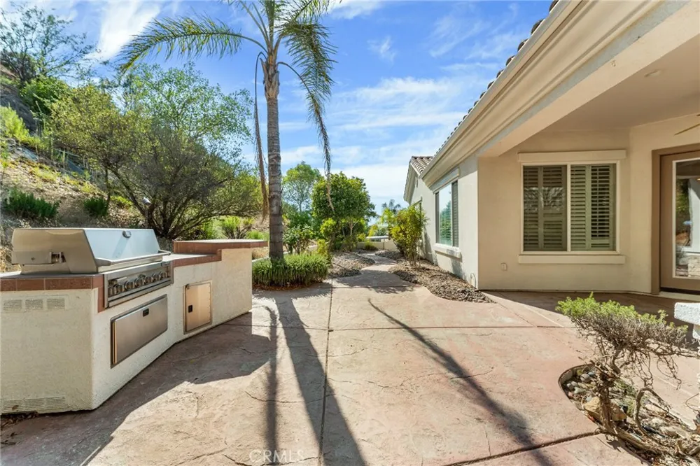 5467 Breckenridge Avenue Banning, CA 92220