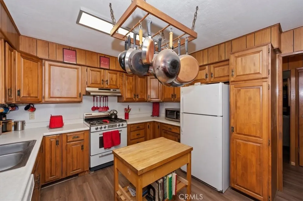 1412 Malabar Big Bear City, CA 92314