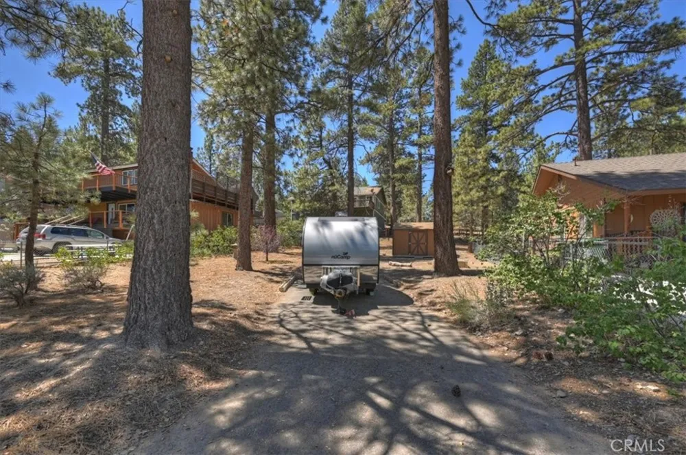 1412 Malabar Big Bear City, CA 92314