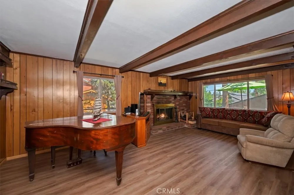 1412 Malabar Big Bear City, CA 92314