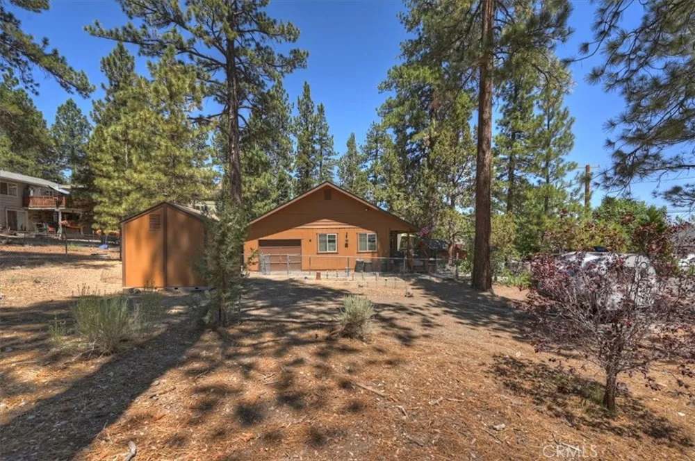 1412 Malabar Big Bear City, CA 92314