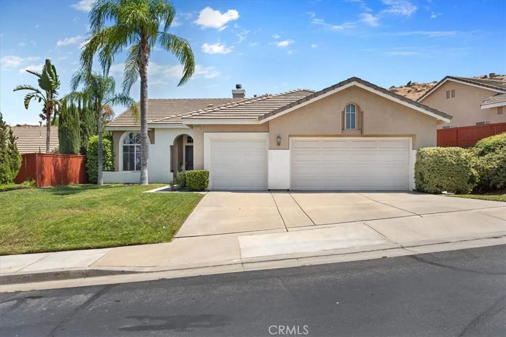 16024 La Costa Alta Dr Moreno Valley, CA 92555