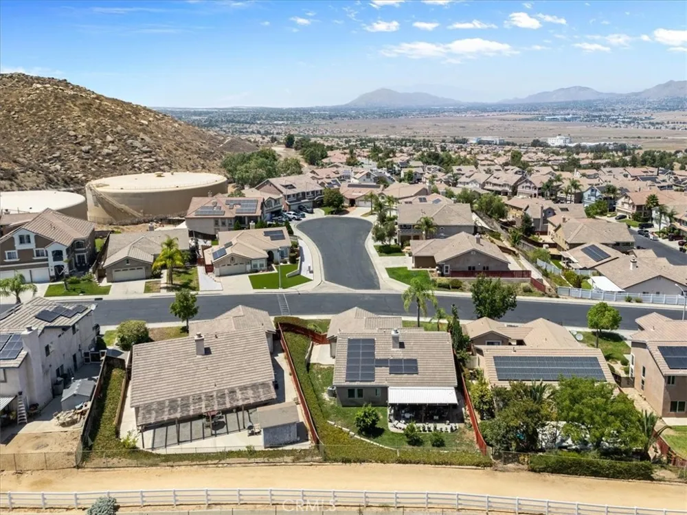 16024 La Costa Alta Dr Moreno Valley, CA 92555