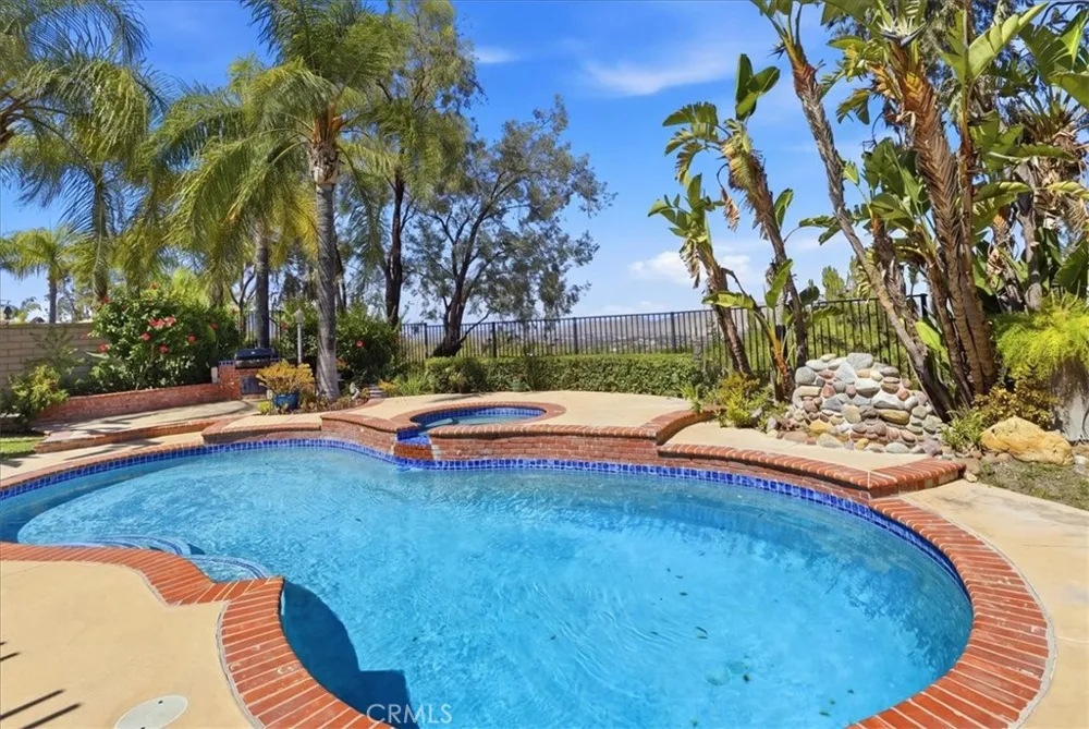 4427 Putting Green Corona, CA 92883