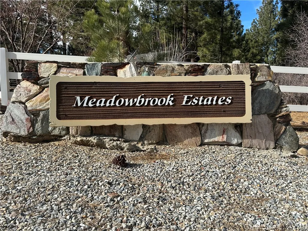 1801 Shady Big Bear City, CA 92314