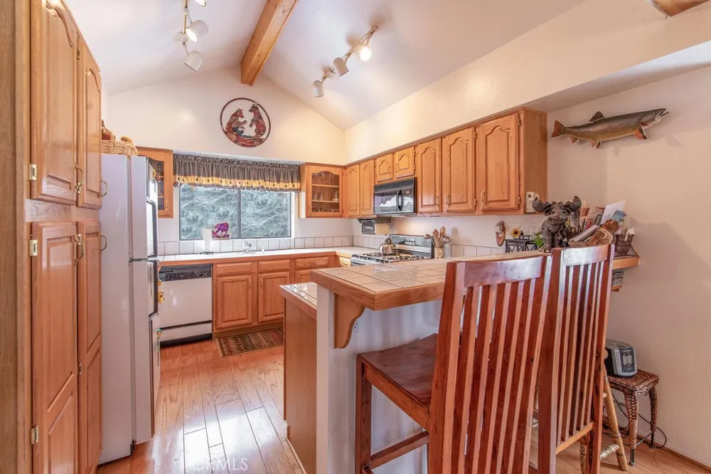 43091 Bear Creek Court Big Bear Lake, CA 92315