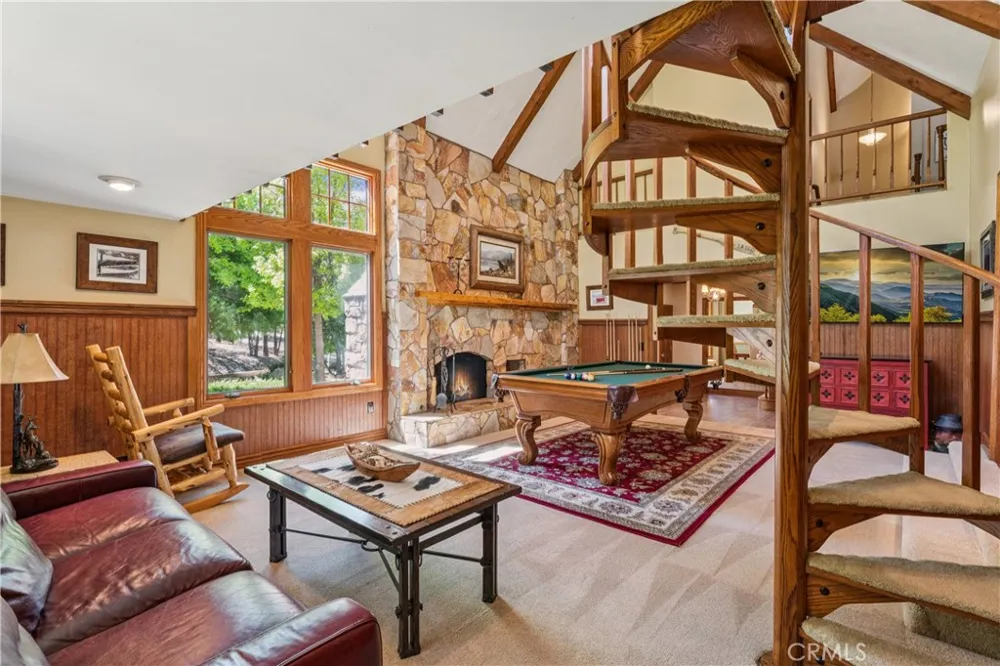 28476 North Shore Lake Arrowhead, CA 92352