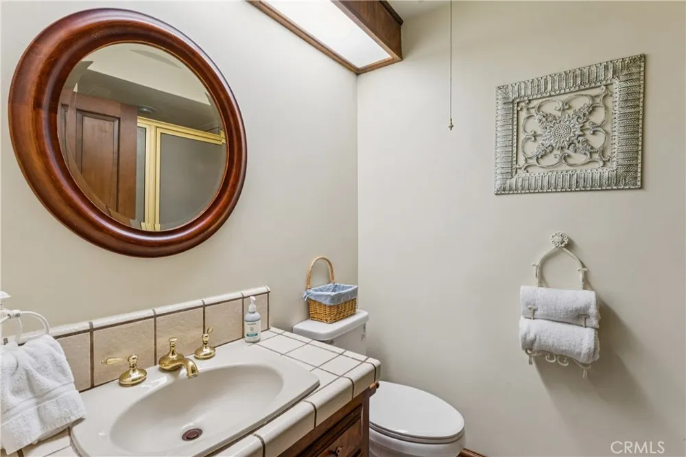 28476 North Shore Lake Arrowhead, CA 92352