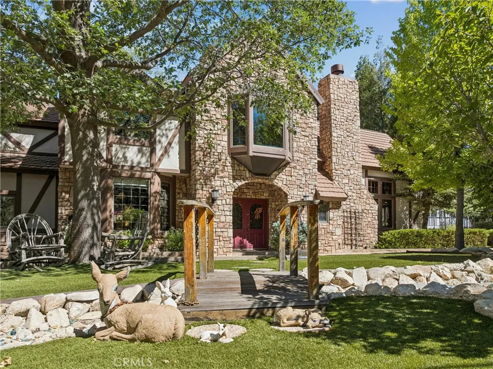 28476 North Shore Lake Arrowhead, CA 92352