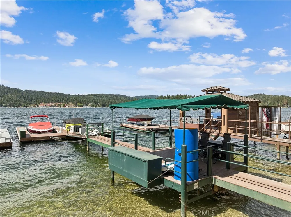 28476 North Shore Lake Arrowhead, CA 92352