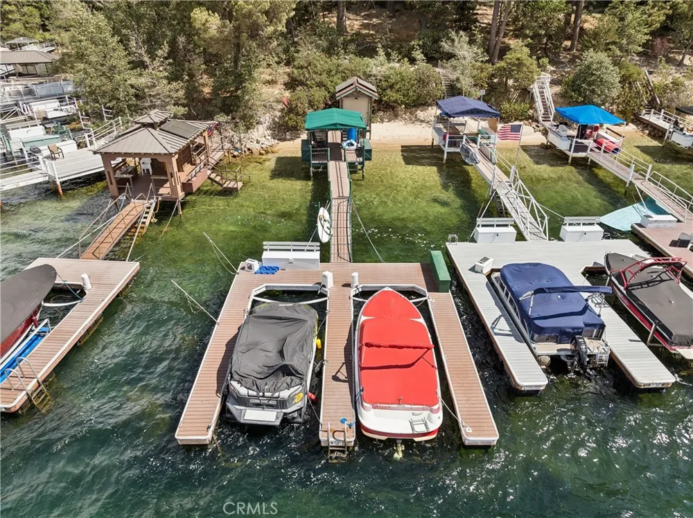 28476 North Shore Lake Arrowhead, CA 92352