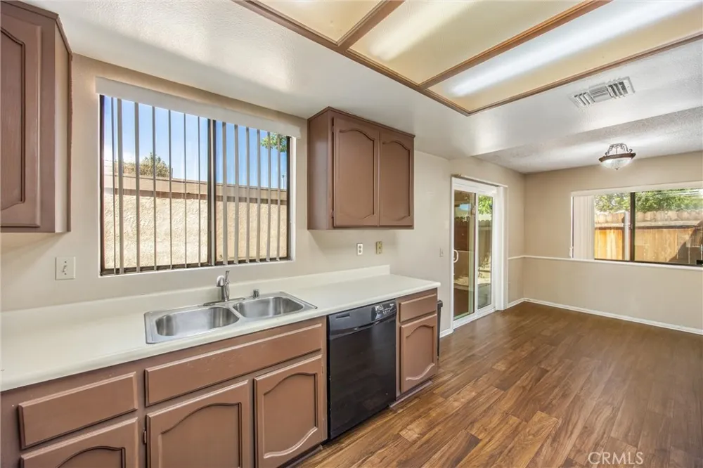 10850 Pepper Loma Linda, CA 92354