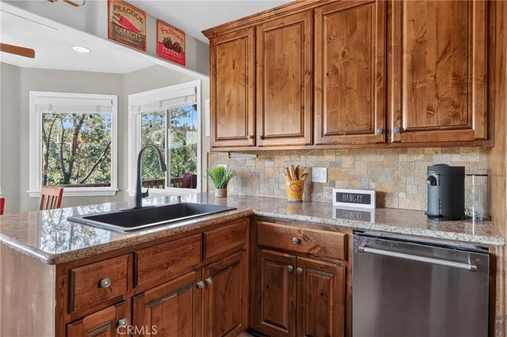 26695 Modoc Lake Arrowhead, CA 92352