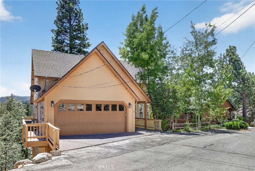 26695 Modoc Lake Arrowhead, CA 92352