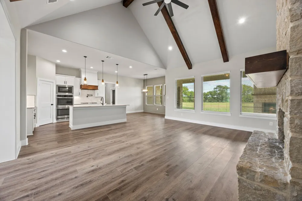 147 CR 207 Valley View, TX 76272