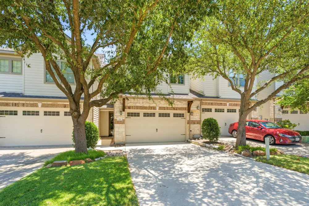 703 Chestnuthill Drive Allen, TX 75013