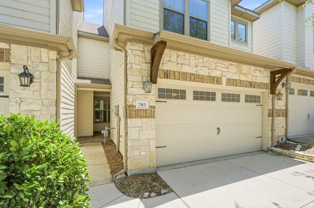 703 Chestnuthill Drive Allen, TX 75013