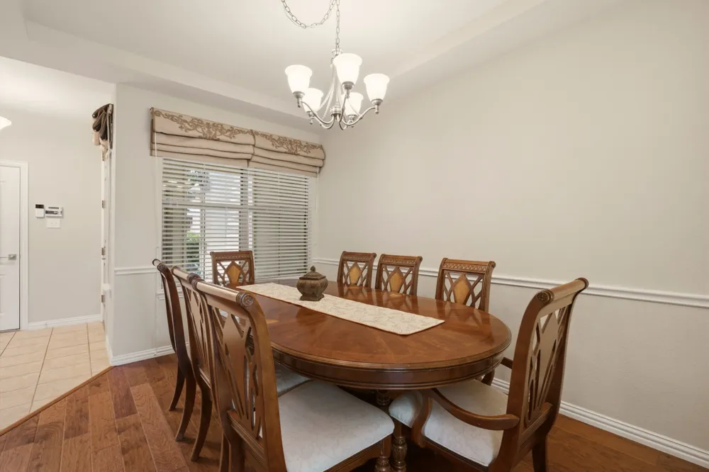 703 Chestnuthill Drive Allen, TX 75013