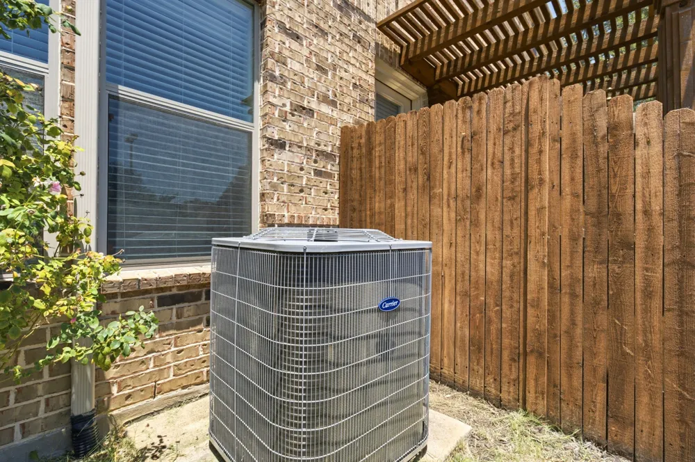 703 Chestnuthill Drive Allen, TX 75013