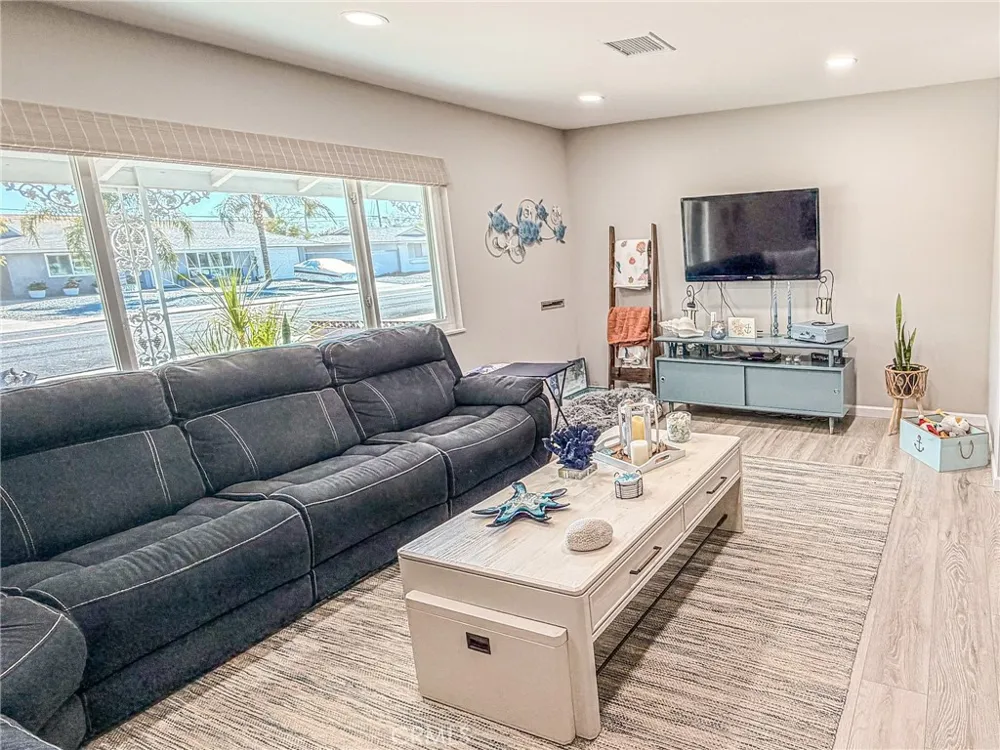 29262 Pebble Beach Sun City, CA 92586