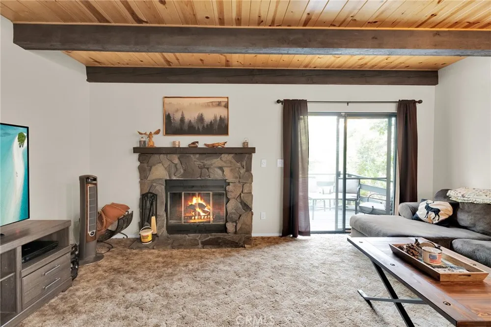 2434 Fir Drive Running Springs, CA 92382