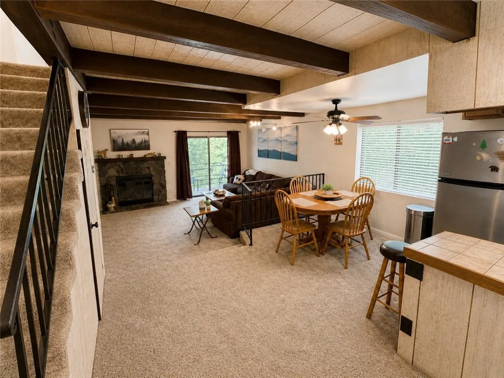 2434 Fir Drive Running Springs, CA 92382