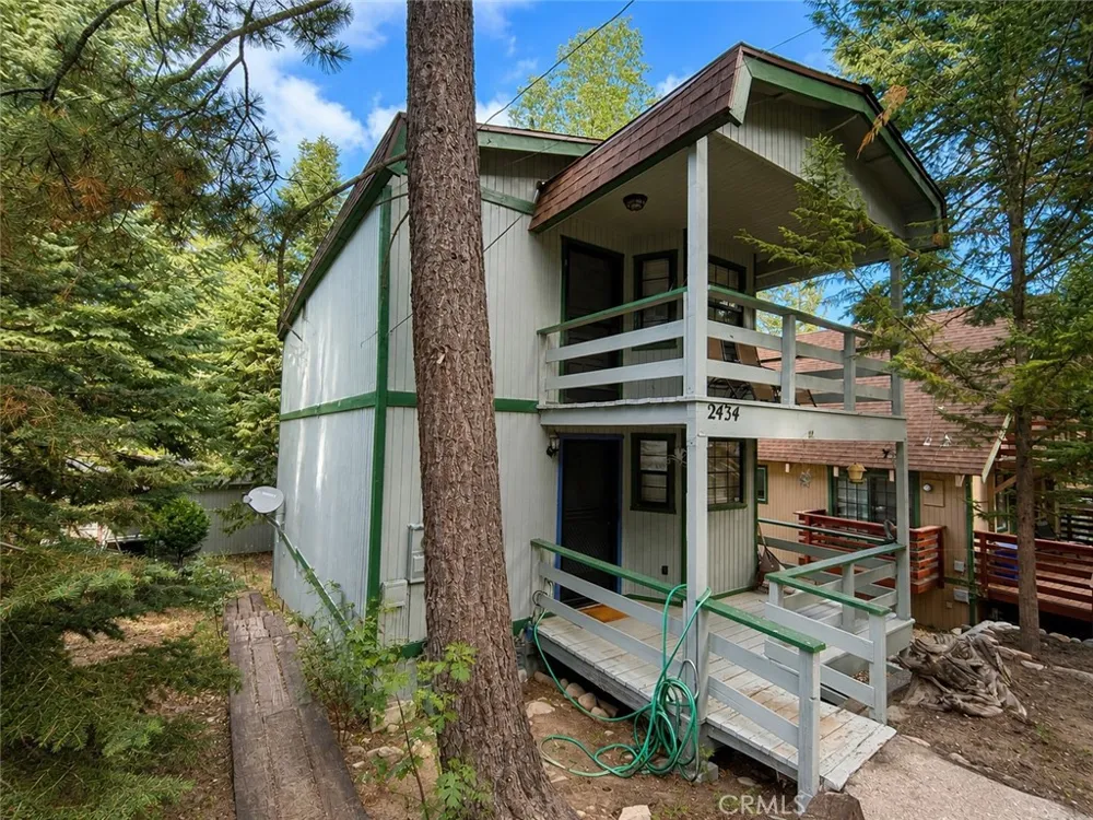 2434 Fir Drive Running Springs, CA 92382