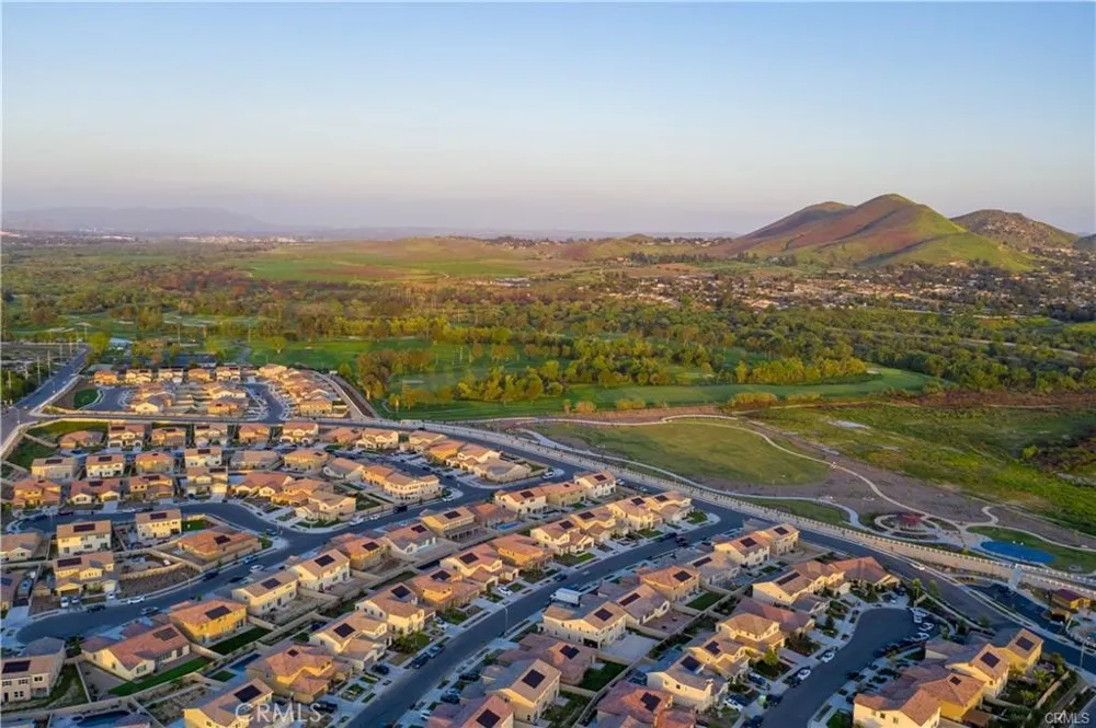 6826 Meander Way Jurupa Valley, CA 91752