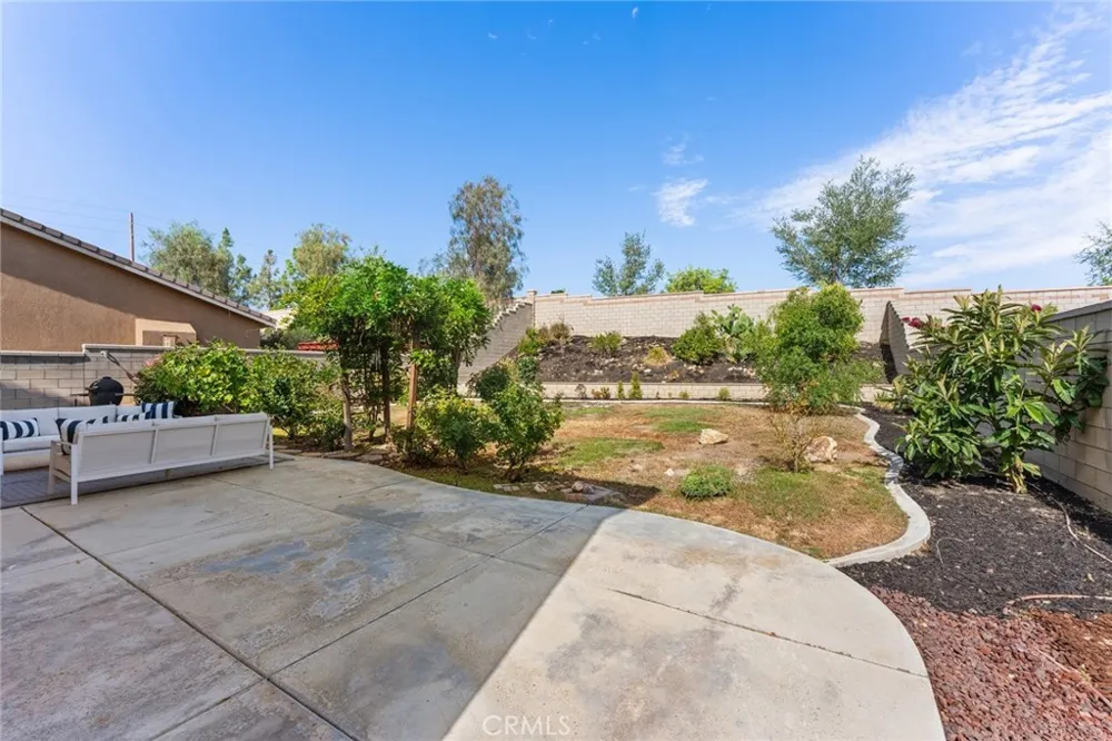 6826 Meander Way Jurupa Valley, CA 91752