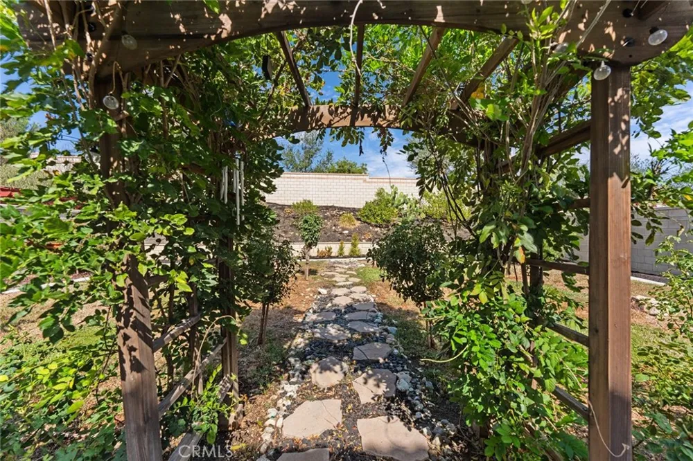6826 Meander Way Jurupa Valley, CA 91752