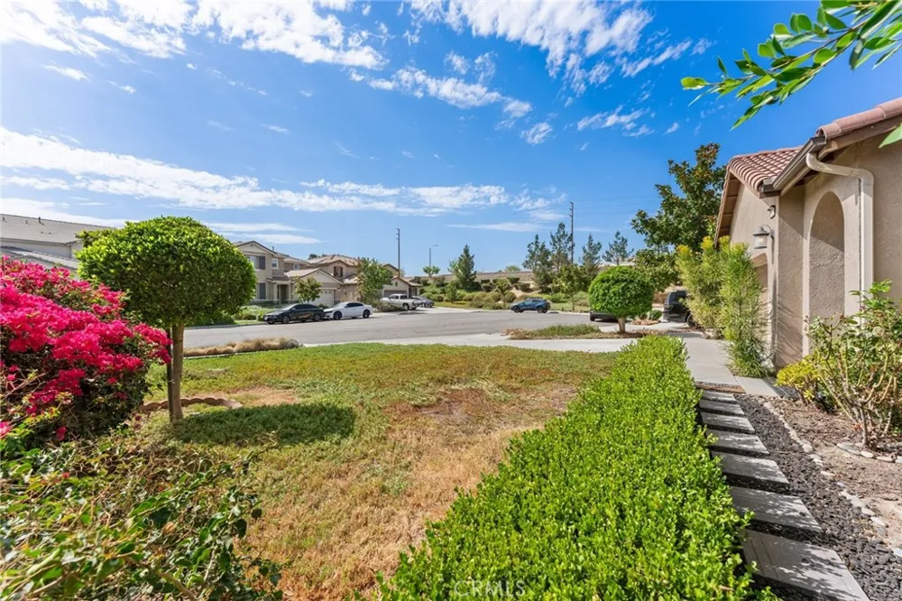 6826 Meander Way Jurupa Valley, CA 91752