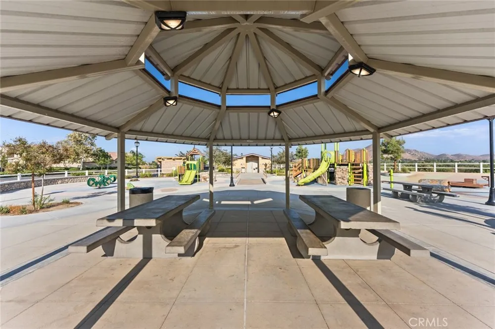 6826 Meander Way Jurupa Valley, CA 91752