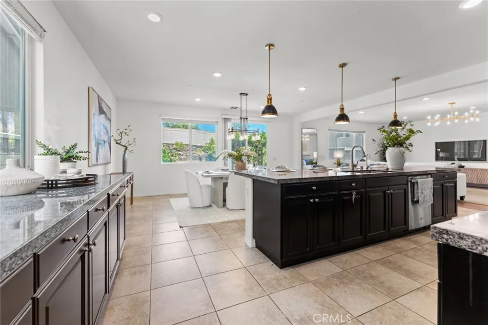 6826 Meander Way Jurupa Valley, CA 91752