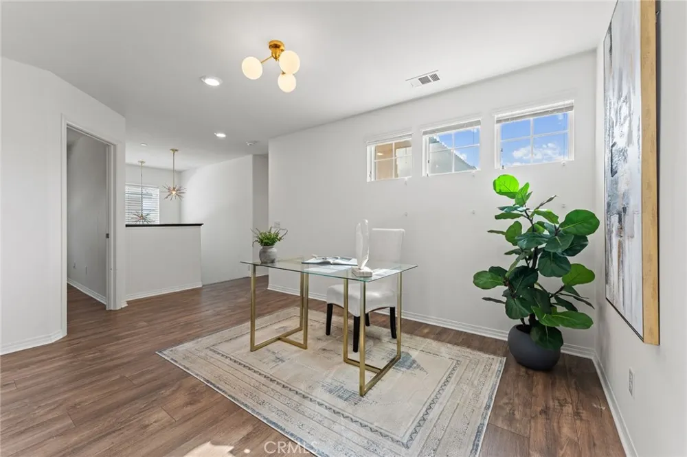 6826 Meander Way Jurupa Valley, CA 91752
