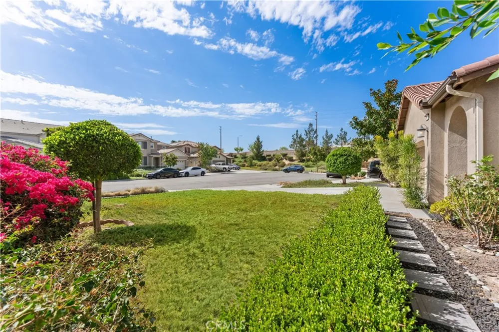 6826 Meander Way Jurupa Valley, CA 91752
