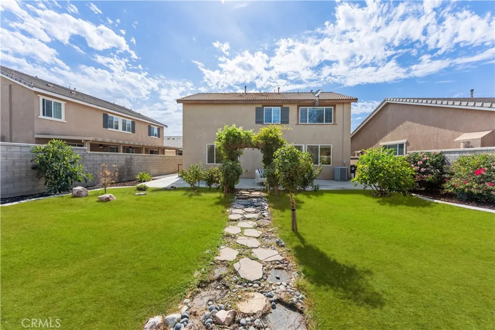 6826 Meander Way Jurupa Valley, CA 91752