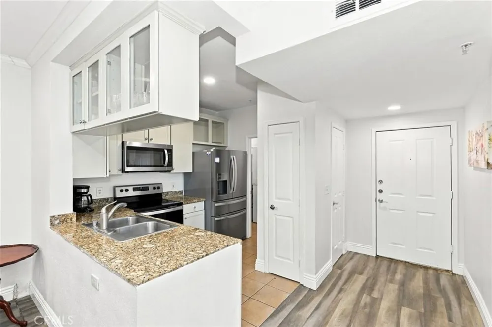 22681 Oakgrove #426 Aliso Viejo, CA 92656