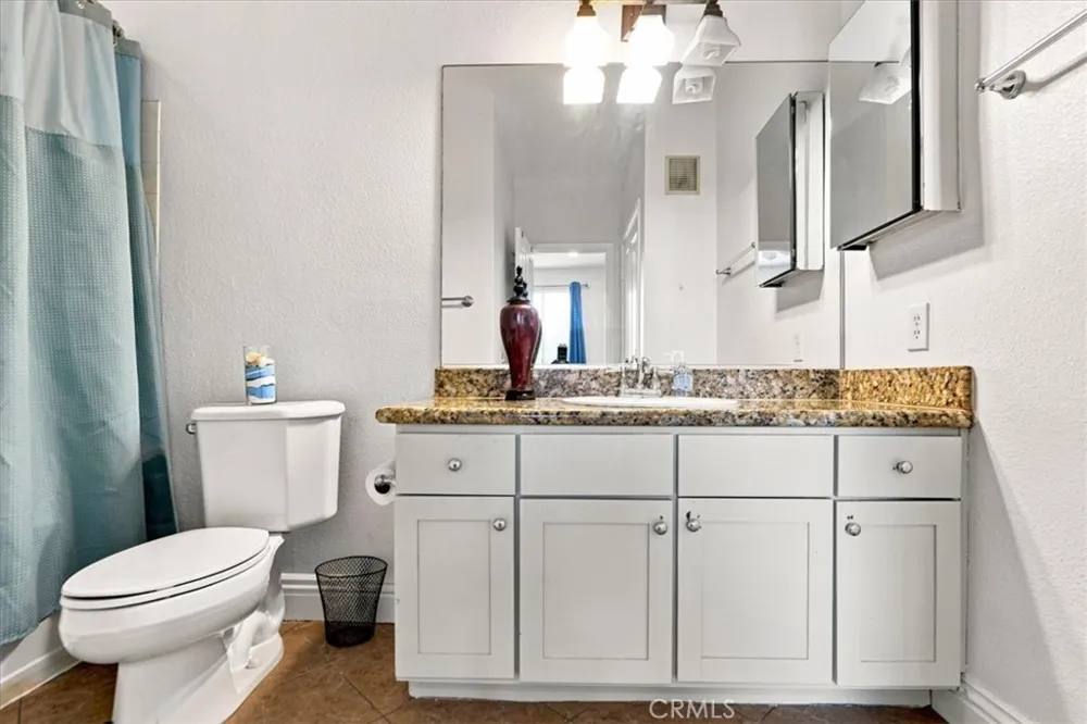 22681 Oakgrove #426 Aliso Viejo, CA 92656