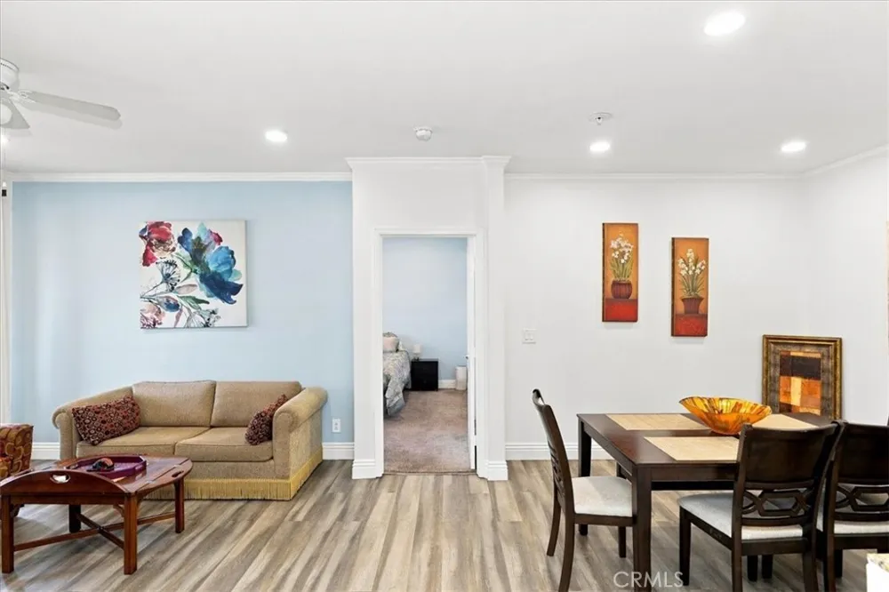 22681 Oakgrove #426 Aliso Viejo, CA 92656