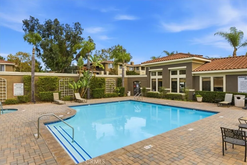 22681 Oakgrove #426 Aliso Viejo, CA 92656