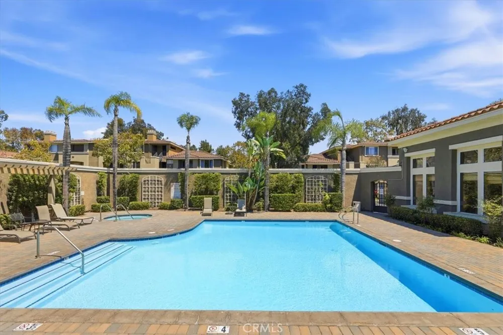 22681 Oakgrove #426 Aliso Viejo, CA 92656
